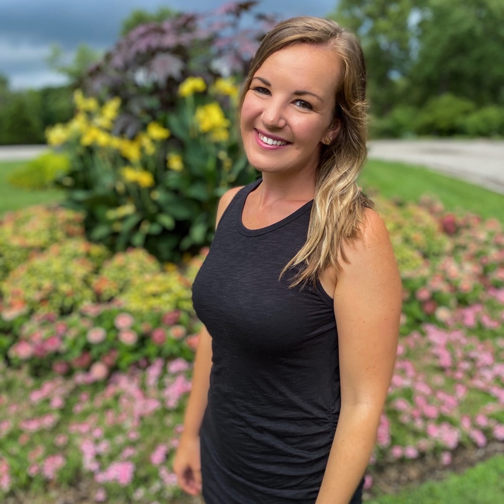Meet your Posher, Laura